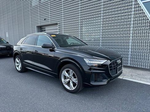 Used 2023 Audi Q8 Premium w/ Convenience Package AWD/4WD image 1