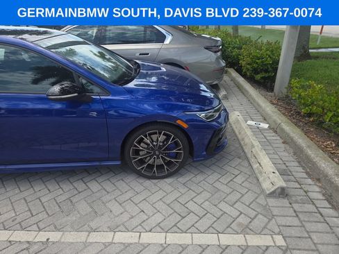 Used 2026 Volkswagen Golf AWD/4WD image 17