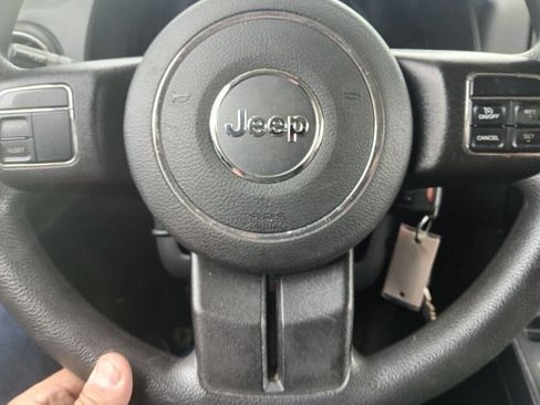 Used 2017 Jeep Patriot Sport w/ Power Value Group image 18