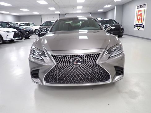 Used 2018 Lexus LS 500 AWD image 23