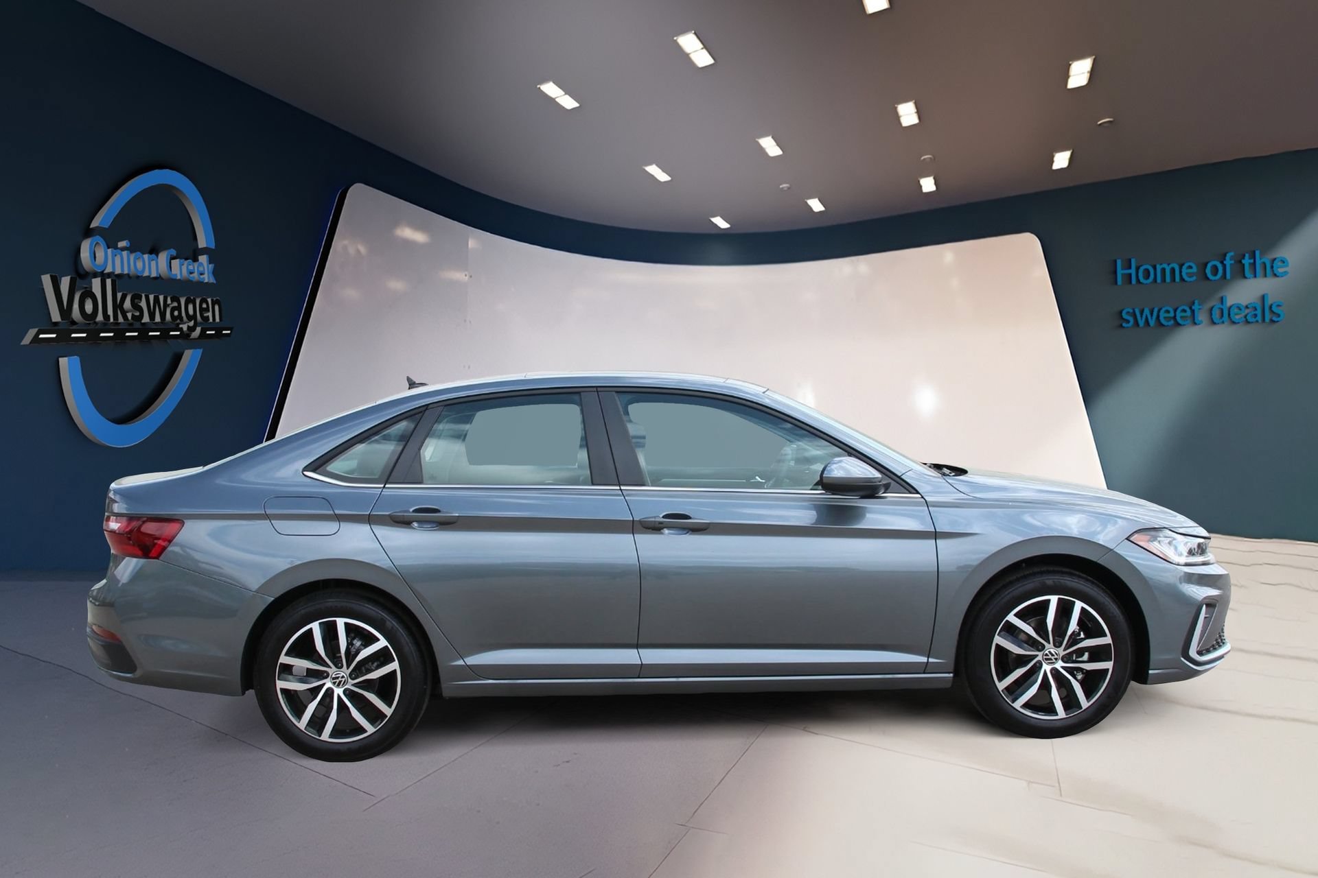Certified 2026 Volkswagen Jetta SE FWD image 4