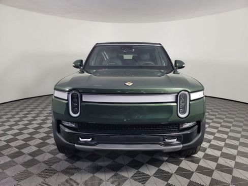 Used 2024 Rivian R1S Adventure image 8