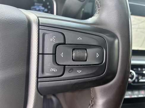 Used 2024 GMC Sierra 3500 Denali w/ Technology Package AWD/4WD image 28