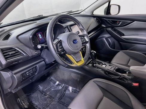 Used 2022 Subaru Crosstrek 2.5i Sport w/ Moonroof Package AWD/4WD image 9