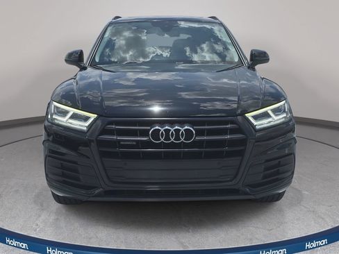 Used 2020 Audi Q5 Premium w/ Premium Plus Package AWD/4WD image 4