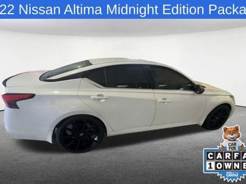 Used 2022 Nissan Altima 2.5 SR w/ Midnight Edition Package image 9