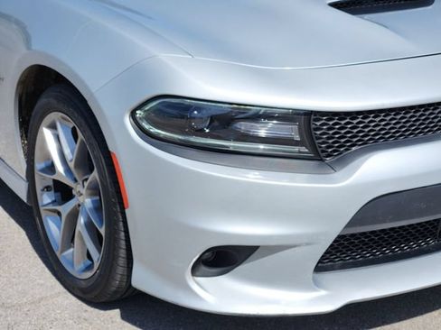 Used 2019 Dodge Charger R/T w/ Plus Group RWD image 9