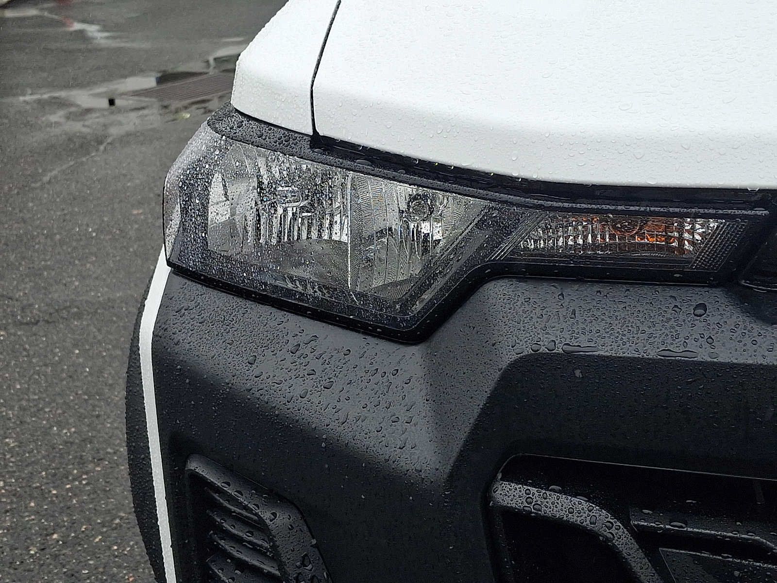 Used 2025 Chevrolet Colorado Trail Boss AWD/4WD image 9