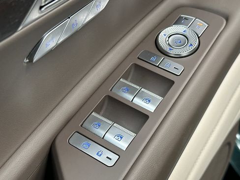 Used 2023 Genesis GV80 3.5T image 13