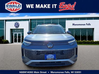 New 2026 Volkswagen Tiguan SE