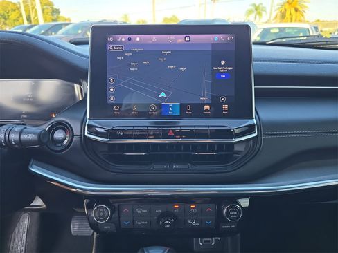 Used 2022 Jeep Compass High Altitude image 17