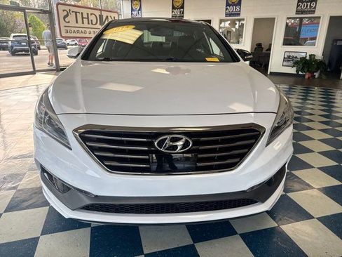Used 2015 Hyundai Sonata Limited 2.0T w/ Cargo Package FWD image 2
