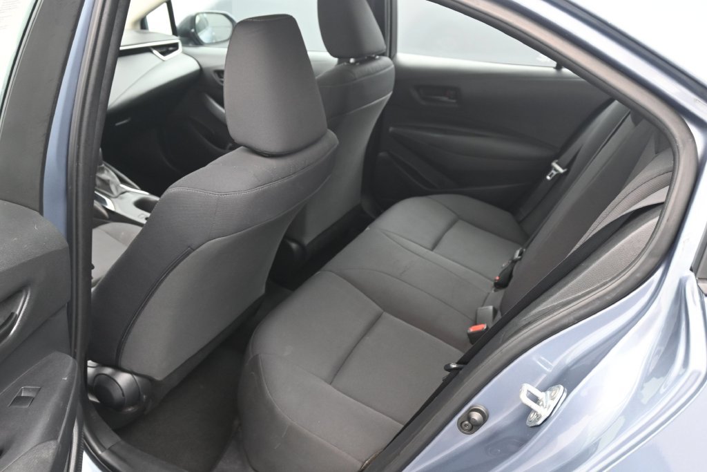 Used 2023 Toyota Corolla LE FWD image 17