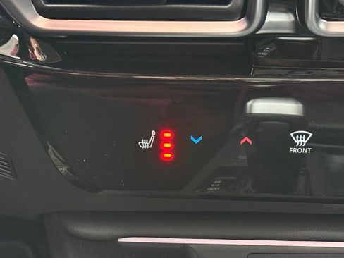 New 2026 Nissan Sentra SV w/ SV Convenience Package image 36