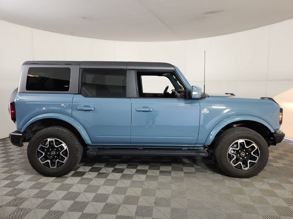 Used 2022 Ford Bronco Outer Banks AWD/4WD image 8
