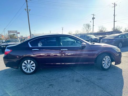 Used 2014 Honda Accord EX image 2