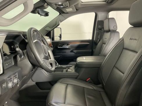 Used 2024 GMC Sierra 2500 Denali w/ Denali Reserve Package AWD/4WD image 29