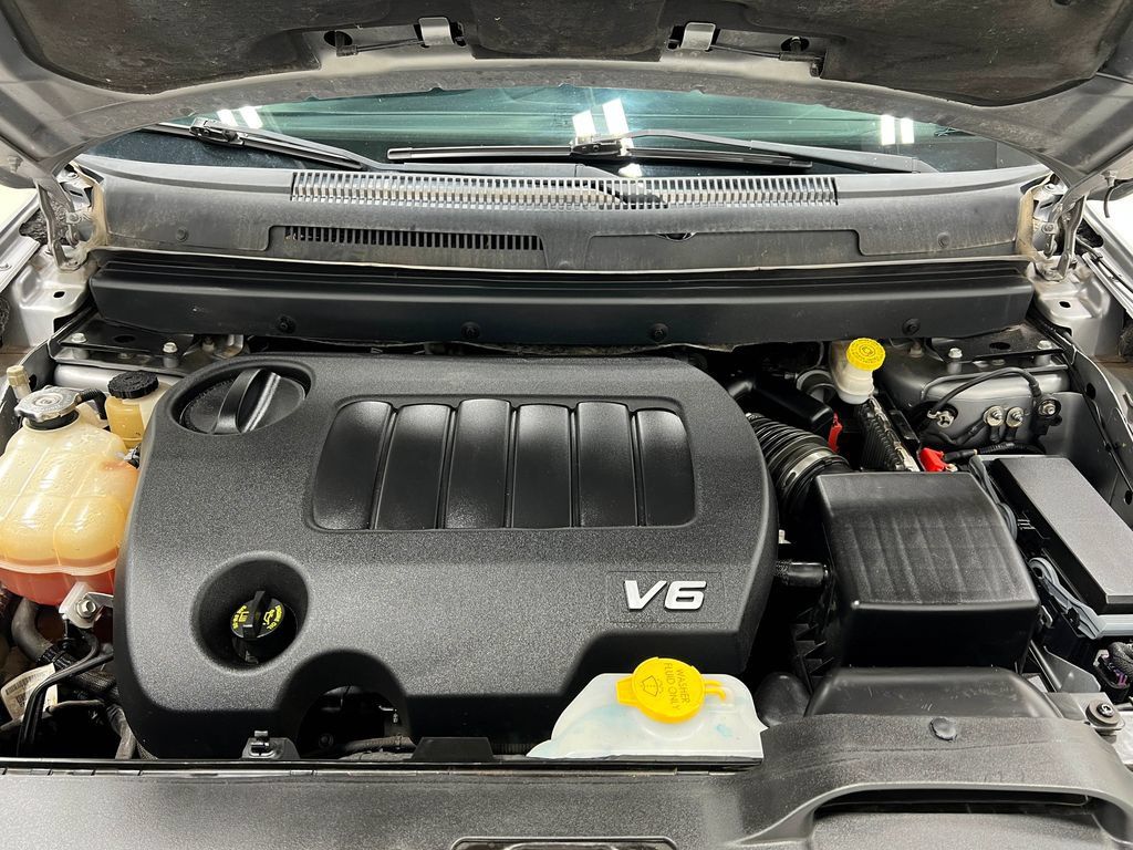 Used 2018 Dodge Journey Crossroad AWD/4WD image 25