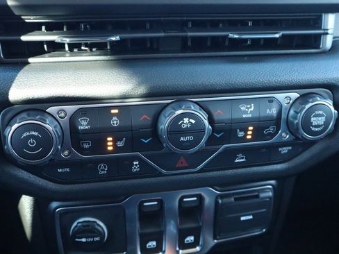 New 2026 Jeep Wrangler Sport S image 7