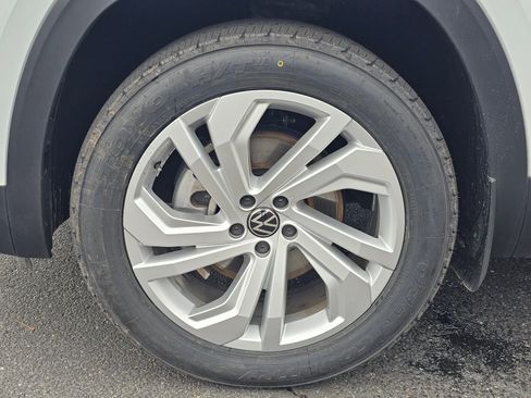 Used 2023 Volkswagen Atlas SE AWD/4WD image 41