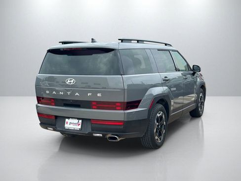 Used 2025 Hyundai Santa Fe SEL FWD image 5