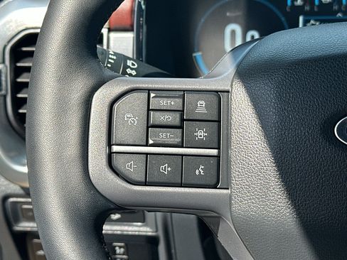 Used 2023 Ford F150 Lariat w/ Equipment Group 502A High AWD/4WD image 18