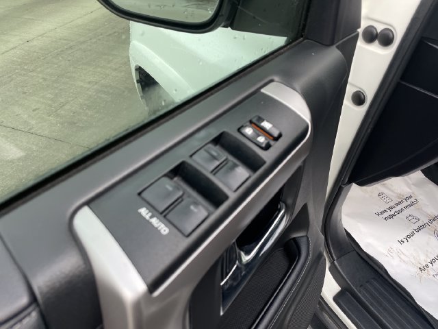 Used 2021 Toyota 4Runner SR5 AWD/4WD image 13
