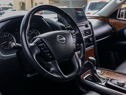Used 2022 Nissan Armada SL w/ Captain's Chairs Package image 14