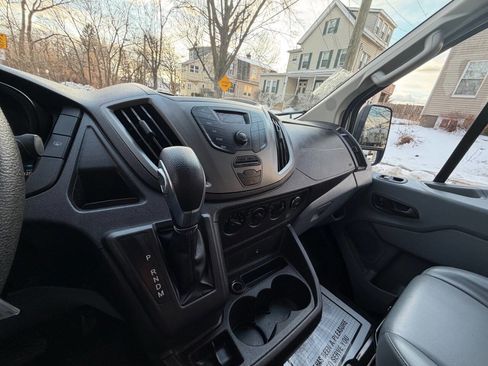 Used 2016 Ford Transit 350 XL image 15