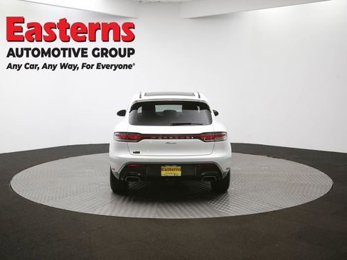 Used 2023 Porsche Macan T w/ Premium Package Plus image 39