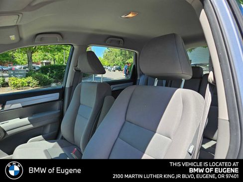 Used 2011 Honda CR-V LX image 24