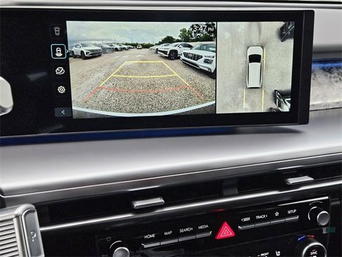 New 2026 Hyundai Ioniq 9 Calligraphy image 11