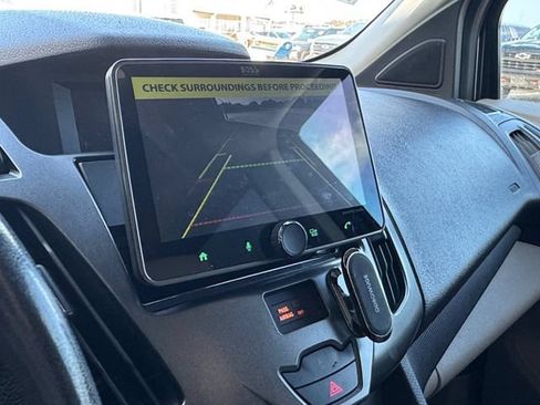 Used 2016 Ford Transit Connect Titanium FWD image 9