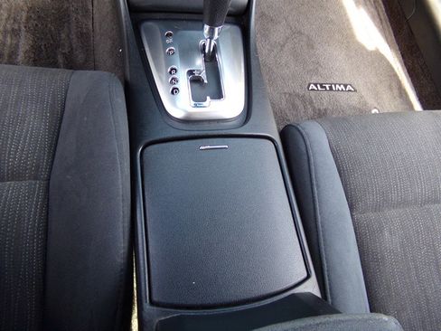 Used 2010 Nissan Altima 2.5 S image 37