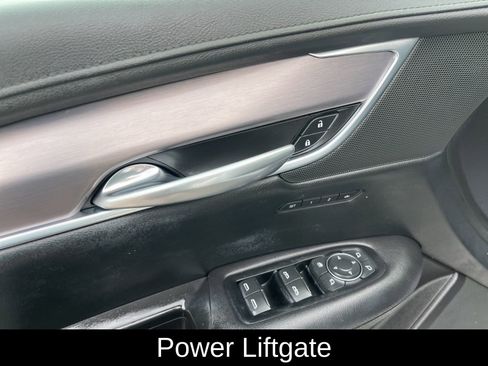 Used 2019 Cadillac XT5 Premium Luxury image 13