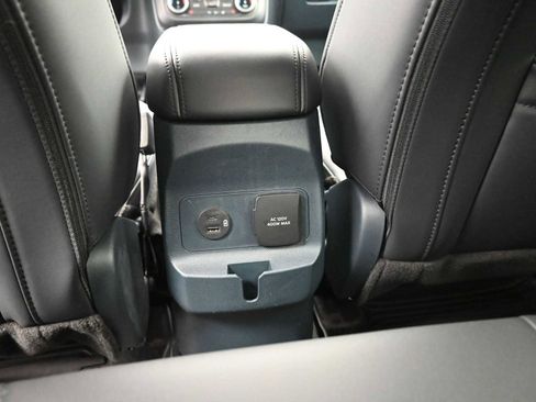 Used 2024 Ford Maverick Lariat w/ Black Appearance Package image 24