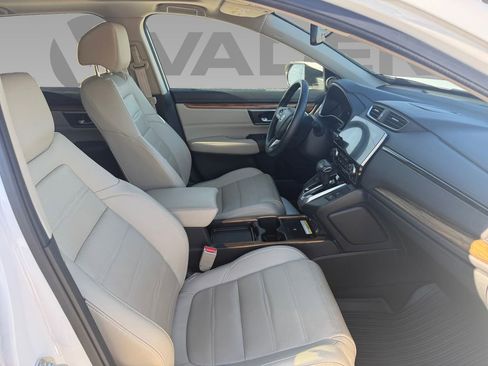 Used 2020 Honda CR-V Touring image 9