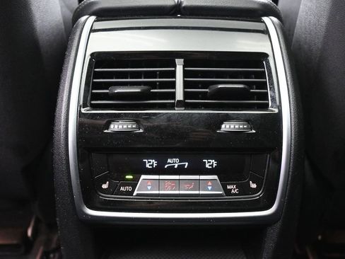 Used 2019 BMW X5 xDrive50i w/ M Sport Package AWD/4WD image 24