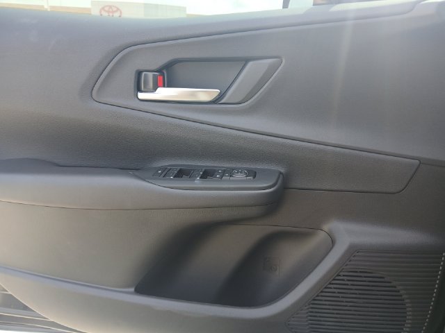 New 2025 Toyota Prius Plug-In Hybrid FWD image 16