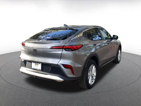 Used 2025 Buick Envista Preferred image 7