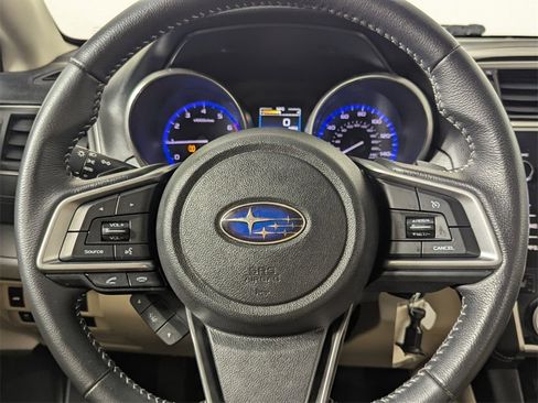 Used 2018 Subaru Legacy 2.5i Premium w/ Moonroof Package image 17