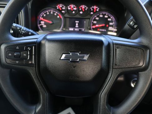 Used 2024 Chevrolet Silverado 1500 Custom Trail Boss w/ Turbomax Blackout Package image 17