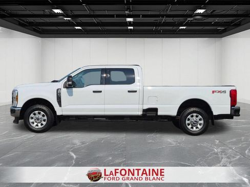 Certified 2024 Ford F250 XLT w/ FX4 Off-Road Package AWD/4WD image 2