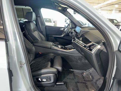 Certified 2025 BMW X5 M60i image 10