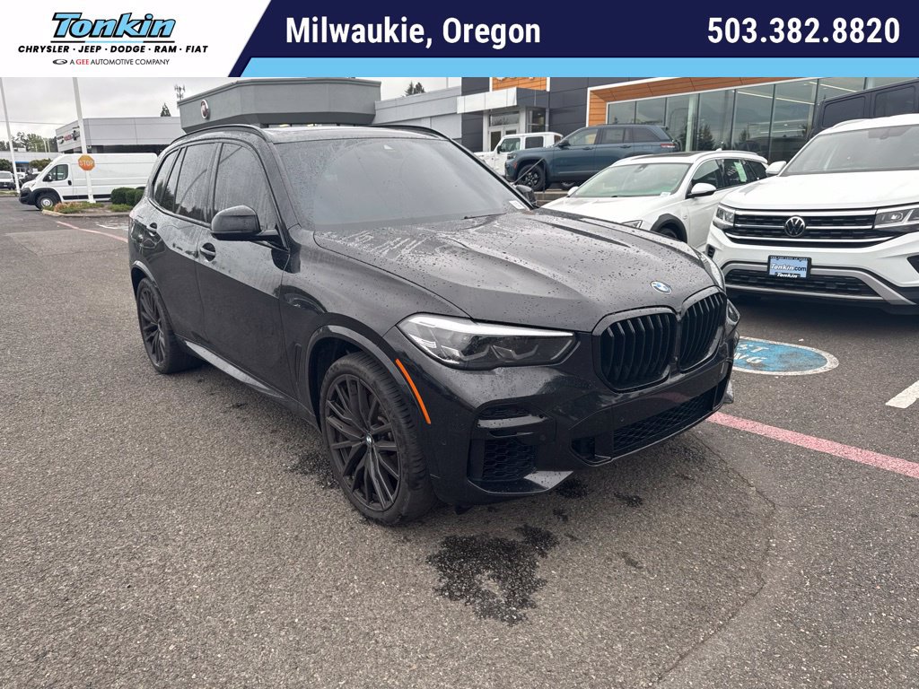 Used 2022 BMW X5 xDrive40i w/ M Sport Package AWD/4WD image 1