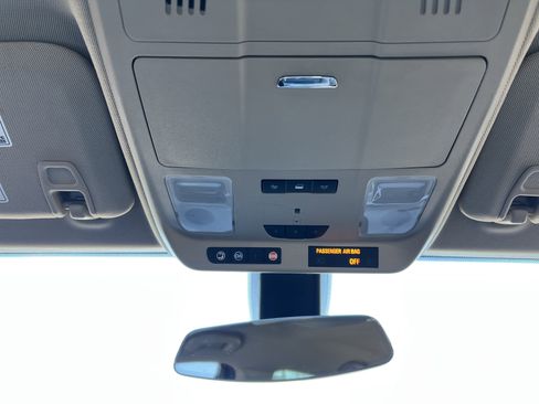 Used 2017 Buick Envision Preferred image 31