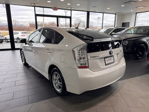 Used 2011 Toyota Prius Two image 3