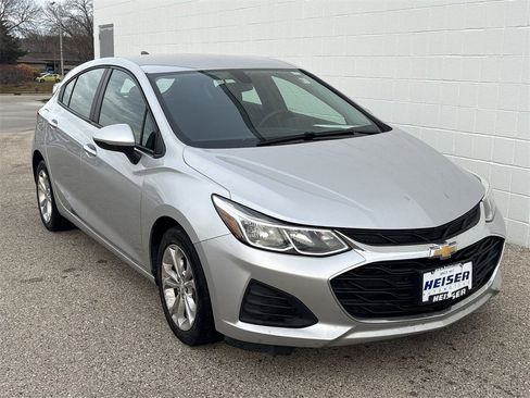 Certified 2019 Chevrolet Cruze LS w/ LS Convenience Package image 14