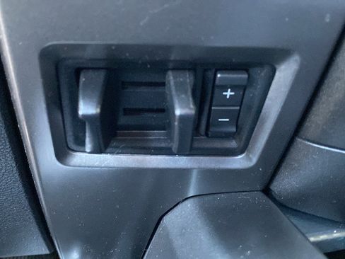 Used 2019 Ford F150 XLT w/ Equipment Group 302A Luxury AWD/4WD image 33
