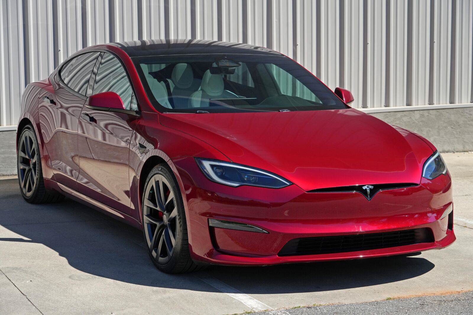 Used 2024 Tesla Model S Plaid AWD/4WD image 59